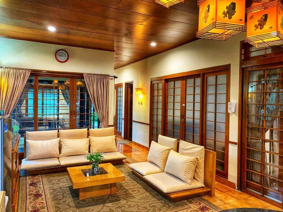 Designer Villa Tokyo Cianjur Exterior photo